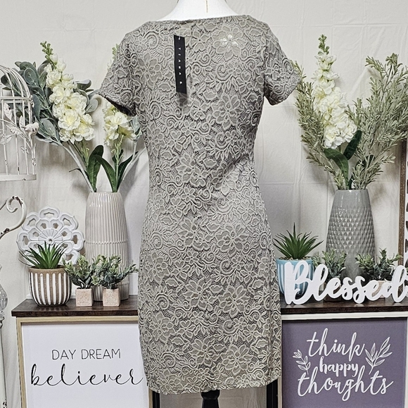 Tiana B. | Layered lace dress - NWT! - Picture 10 of 16